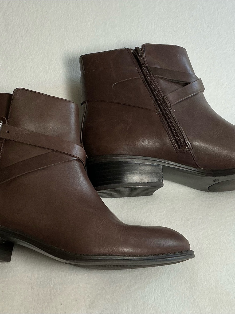 Lauren Ralph Lauren Marsha Brown Leather Ankle Boots Strappy Buckle Size 8.5B - Picture 4 of 10